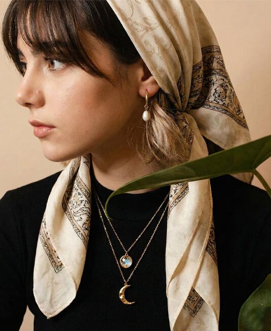 گردنبند، زنجیر و پلاک